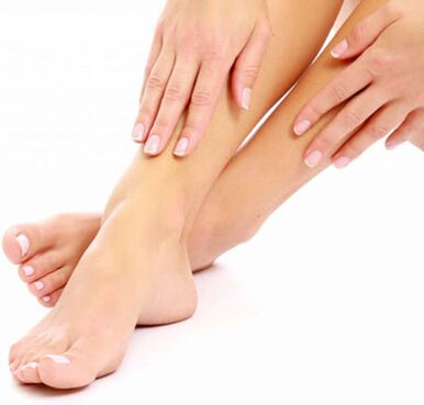 Healthy well -groomed legs without fungus